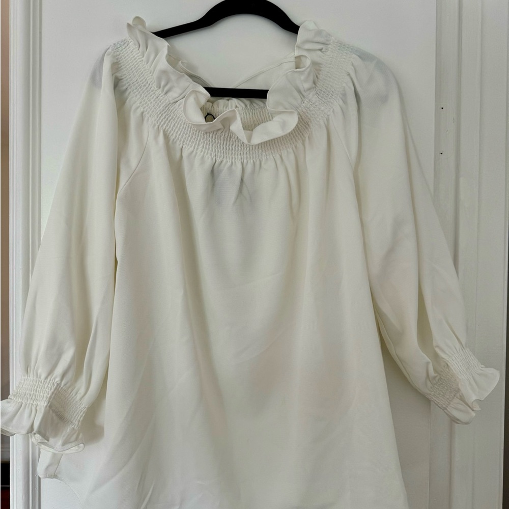 NWT Tuckernuck White Blouse with 3/4 Sleeves Ruffled Bib Collar